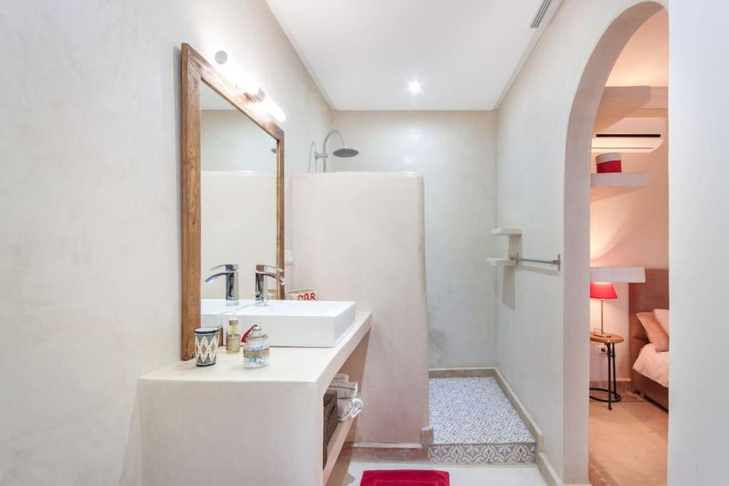 Riad Melilo Avec Piscine Chauffee Марракеш Экстерьер фото