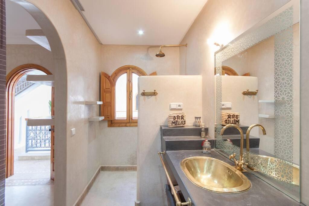 Riad Melilo Avec Piscine Chauffee Марракеш Экстерьер фото