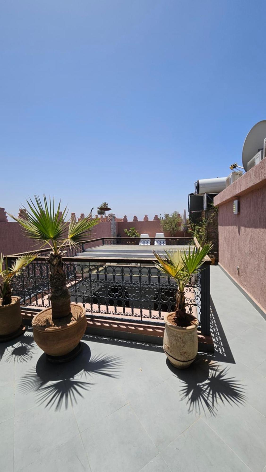 Riad Melilo Avec Piscine Chauffee Марракеш Экстерьер фото