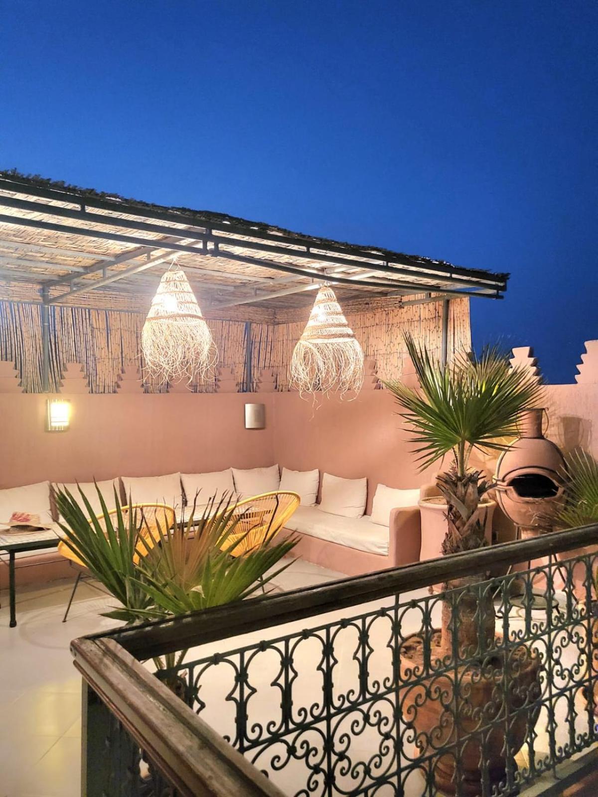 Riad Melilo Avec Piscine Chauffee Марракеш Экстерьер фото